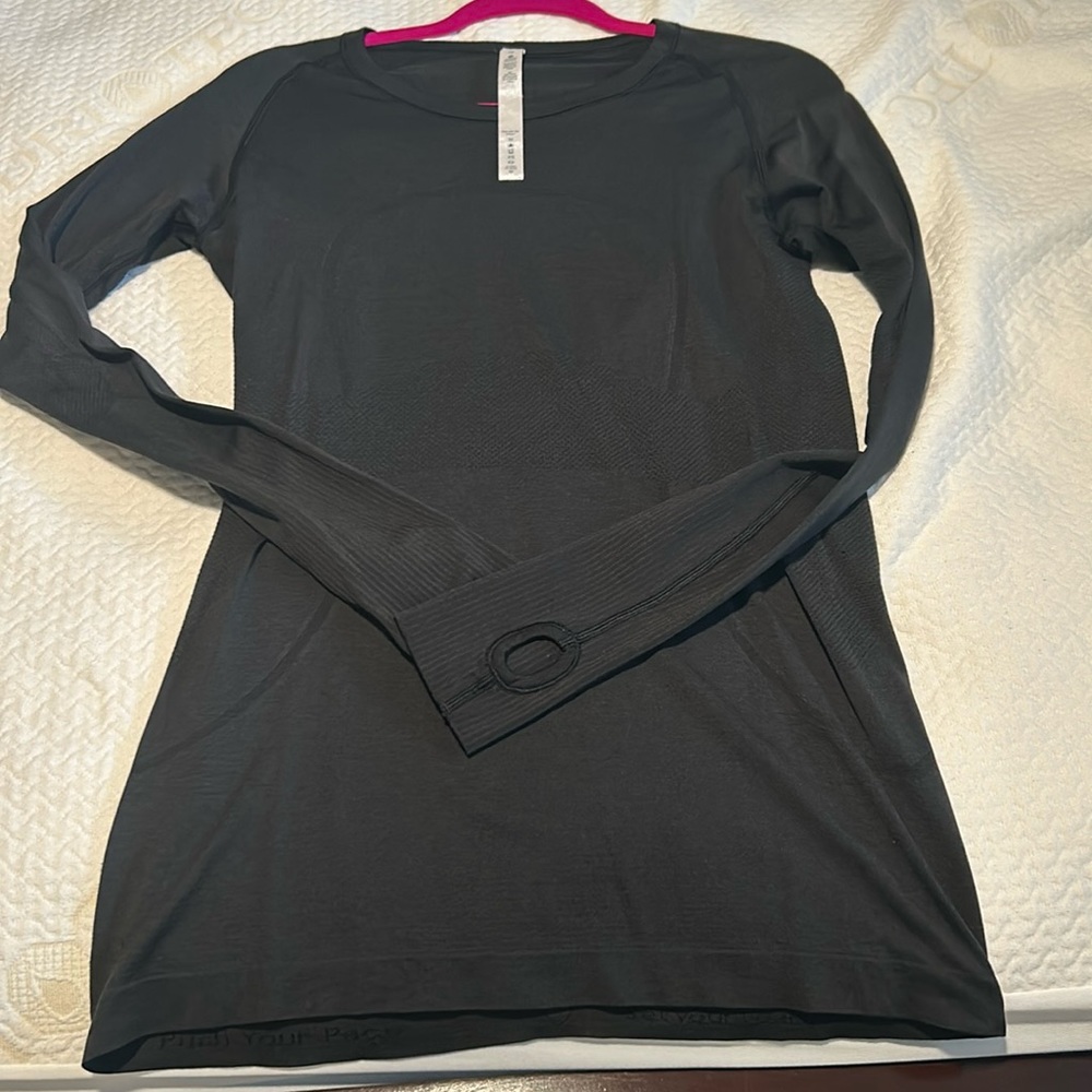 Swiftly tech long  sleeve shirt